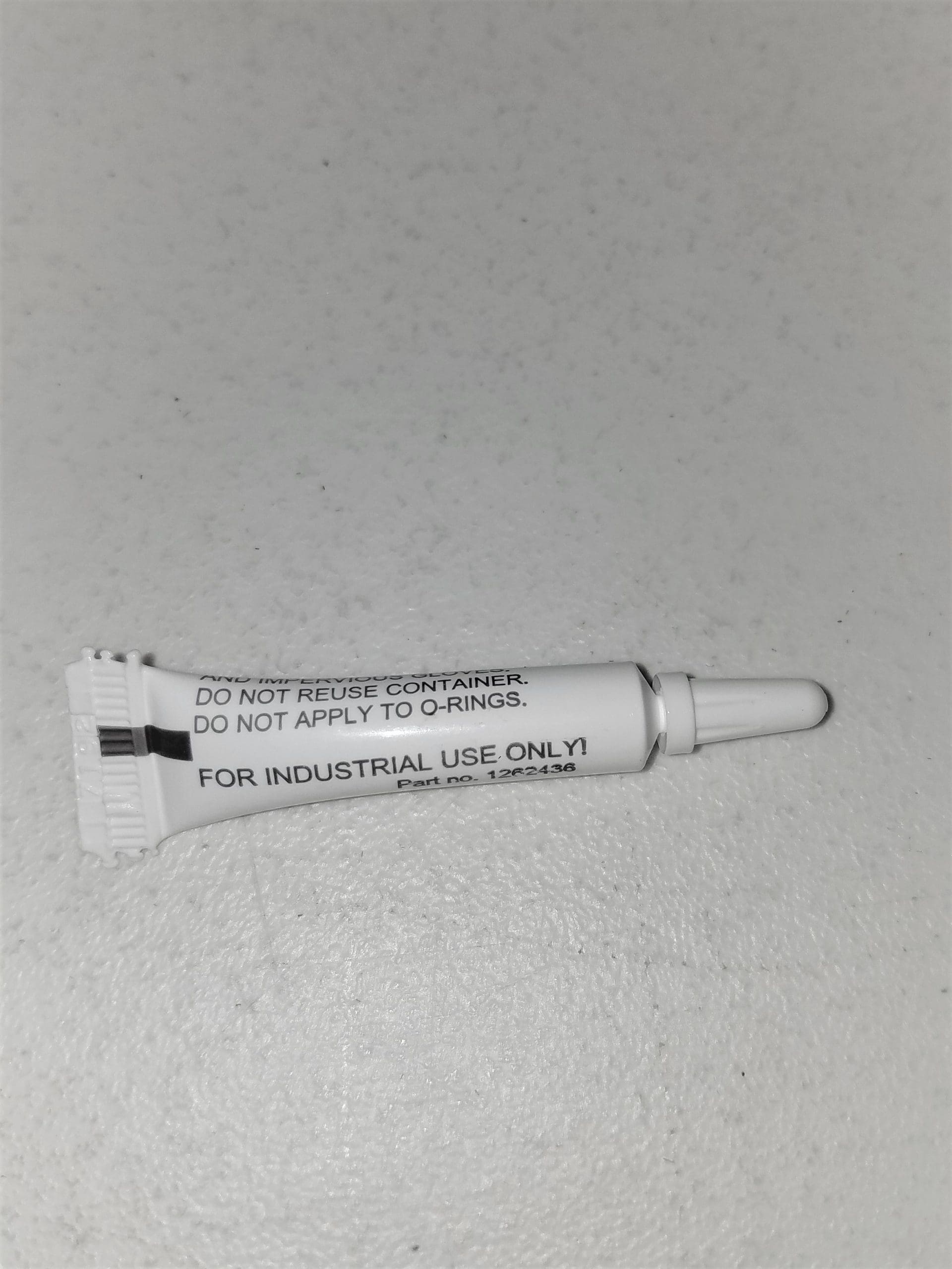 AquaMatic 42561 – LUBRICANT, Silicone, PACKET - Parts & Accessories